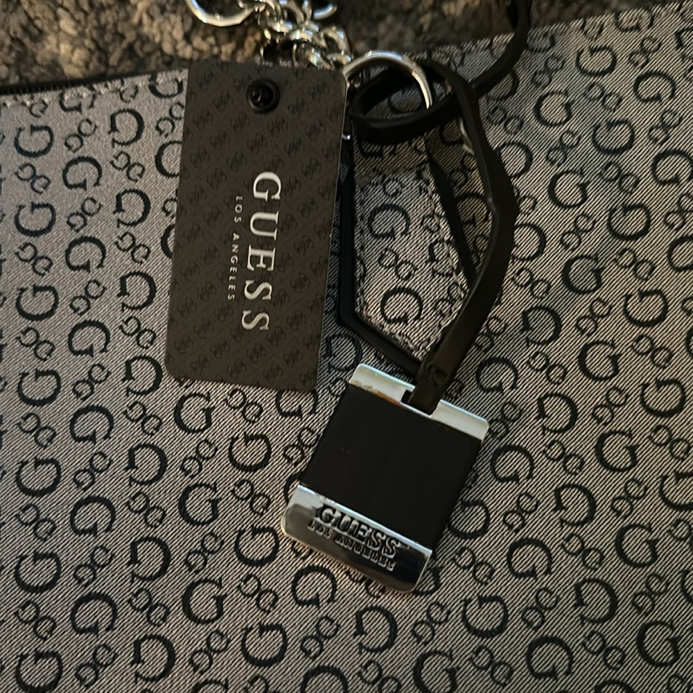Black and grey Large Guess purse/handbag - Picture 2 of 3